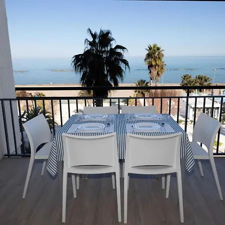 D Fronte Mare Appartamento